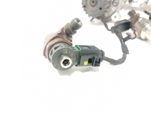 AUDI A4 B9 (2015–2026) Kütusesüsteem ja selle üksikasjad 04L130755E - 2