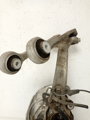 AUDI A4 B9 (2015–2026) Esirumm 8W0407560 - 5
