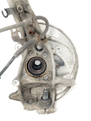 AUDI A4 B9 (2015–2026) Radnabe Vorderrad 8W0407559 - 4