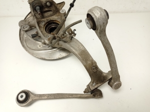 AUDI A4 B9 (2015–2026) Radnabe Vorderrad 8W0407559 - 5