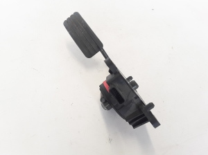 RENAULT Clio III (2005–2012) Accelerator pedal 8200297335 - 5