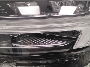 VOLVO V60 (2018–2026) Scheinwerfer vorne 32314148 - 7