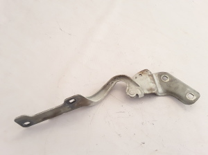 RENAULT Clio III (2005–2012) Hood hinge 8200719033 - 2