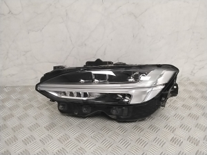 Scheinwerfer vorne - 31468900