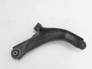 RENAULT Clio III (2005–2012) Front control arm 8200744091 - 2