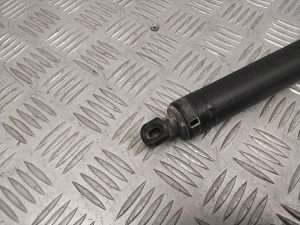 Skoda Octavia IV (2019–2026) Trunk lid strut 5E7827851 - 3