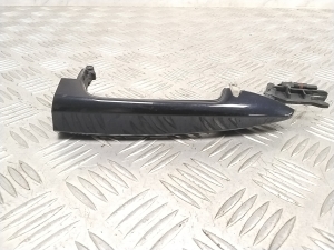 Aizmugurējo sānu durvju ārējais rokturis - 7414919