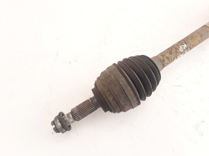 RENAULT Clio III (2005–2012) Front drive shaft and its parts 8200499585 - 3