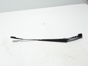   Windshield wiper blade 