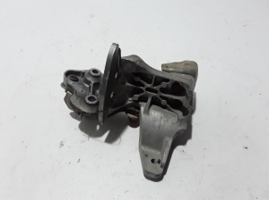   Schalldämpferhalter  - JB3G5K291ED 