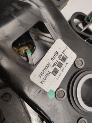 Mercedes Benz ML-Class 164 (2005–2011) Feststellbremspedal A1644201184 - 2
