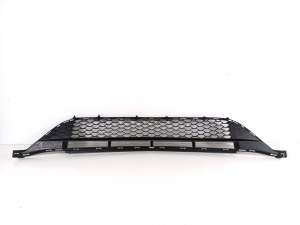  Front bumper lower grille 