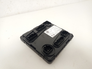 AUDI A4 B9 (2015–2026) Mugavusmoodul 8W0907064DA - 4
