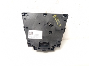 AUDI A4 B9 (2015–2026) Display switch 8W0919614J - 3