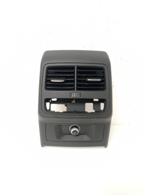   Autre pièce de la console centrale  - 8W0864376 