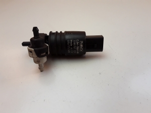   Front windshield washer pump  - CJ5417664AA 