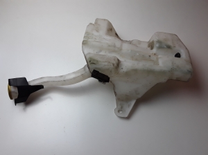 Front washer fluid reservoir - CV4417B613AD
