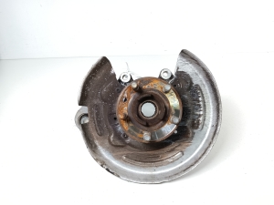  Rear hub 