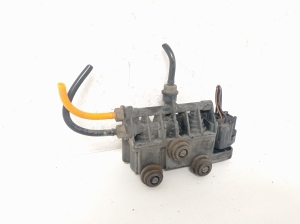 Land Rover Sport L320 (2005–2013) Õhkvedrustuse klapp RYH000095 - 2