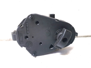 BMW 7 SERIJA E68 (2001–2008) Stellmotor Heizungsklappe 6935082 - 2