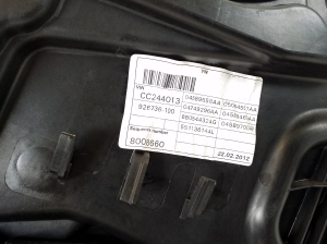 Jeep Grand Cherokee WK2 (2010–2026) Aizmugurējo durvju logu pacēlājs 55113614AK - 2