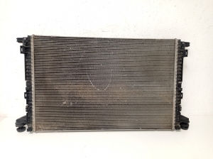  Cooling radiator 