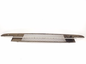 Front bumper lower grille - 7182367