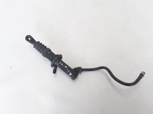RENAULT Clio III (2005–2012) Kupplungsnehmerzylinder 8200436137 - 3