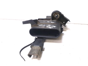 BMW 7 SERIJA E65 (2001–2008) Drošinātāju bloki 61138387568  106887 10 - 2