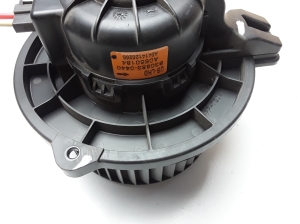 Kia Rio (2011–2017) Heater blower motor B308830440 - 2
