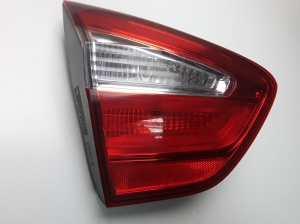 Kia Rio (2011–2017) Kofferraumdeckel-Rückleuchte und ihre Teile 924031W2 - 2