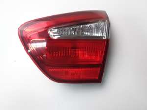 Kia Rio (2011–2017) Rückleuchte Heckleuchte innen 924041W2 - 2