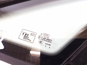 AUDI A8 D4 (2010–2017) Seitenscheibe hinten (Karosserie) 4H4845300 - 4