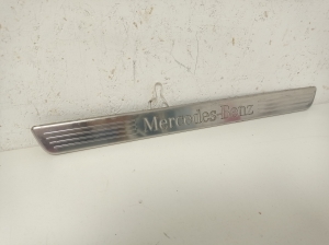 Mercedes Benz A-Class 176 (2012–2018) Inner sill trim A2466800535 - 3