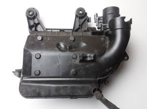 Peugeot 208 (2012–2019) Luftfiltergehäuse 9673061080 - 2