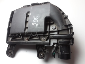Peugeot 208 (2012–2019) Luftfiltergehäuse 9673061080 - 3