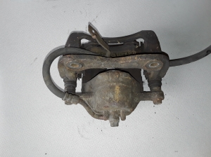  Front brake caliper 