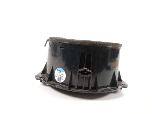 AUDI Q7 (2015–2026) Rear side door speaker 4M8035411A - 2