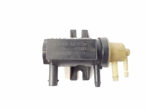 Mercedes Benz C-Class 204 (2007–2014) Solenoid A0091533128 - 3