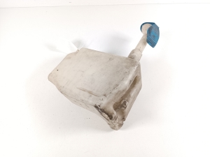 Volkswagen Transporter T4 (1990–2003) Front washer fluid reservoir 701955453B - 3