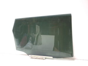TOYOTA Auris E18 (2012–2018) Rear side door glass 43R001595 - 2