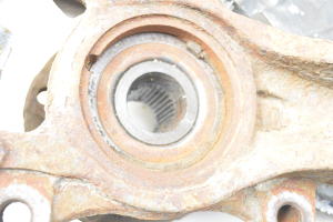 AUDI Q7 (2006–2015) Front wheel hub 7L0407257A - 2