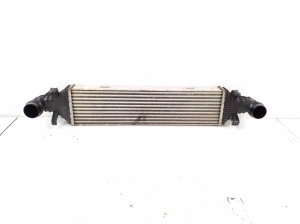   Intercooler radiator 