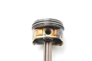  Piston and its parts 