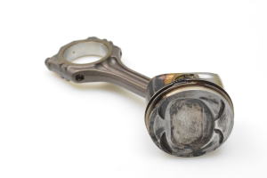  Piston and its parts 