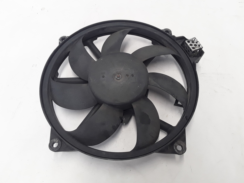 RENAULT Scenic 3 generation (2009-2015) Engine Cooling Fan Radiator 214812415R 21081187