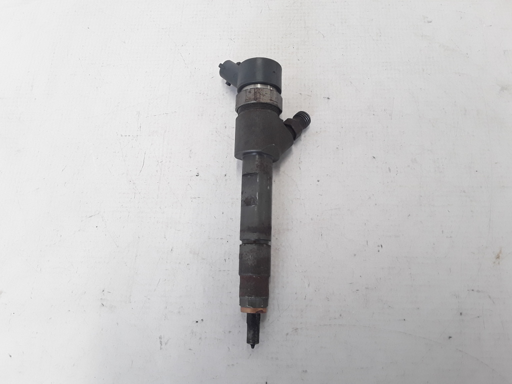 RENAULT Scenic 2 generation (2003-2010) Fuel Injector 8200389369 21081184