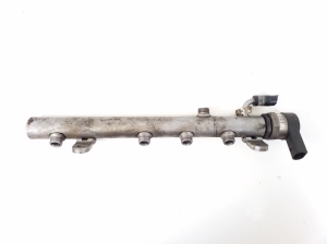 Mercedes Benz E-Class W212 (2009–2015) Kõrgsurve kütusetoru A6420702995 - 2