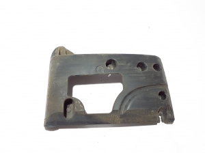   Rear bumper bracket 