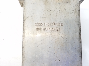 AUDI A4 B8 (2007–2016) Shock absorber for front bumper beam 8K0807133C - 3
